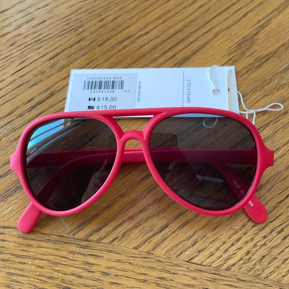 Janie and Jack Sunglasses Red Size Ages 2 to 4 Years old NEW with Tags.